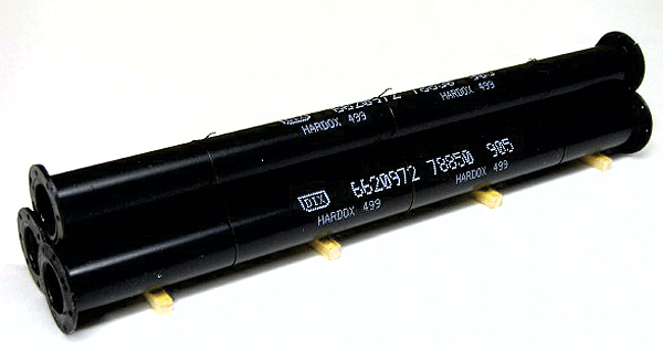 Double Flanged Black Pipe Load