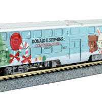 Operation North Pole Christmas Train-Only Set - Standard DC -- Metra F40PH & 3 Bi-Level Commuter Cars (2017 ONP Scheme; blue, red, green)