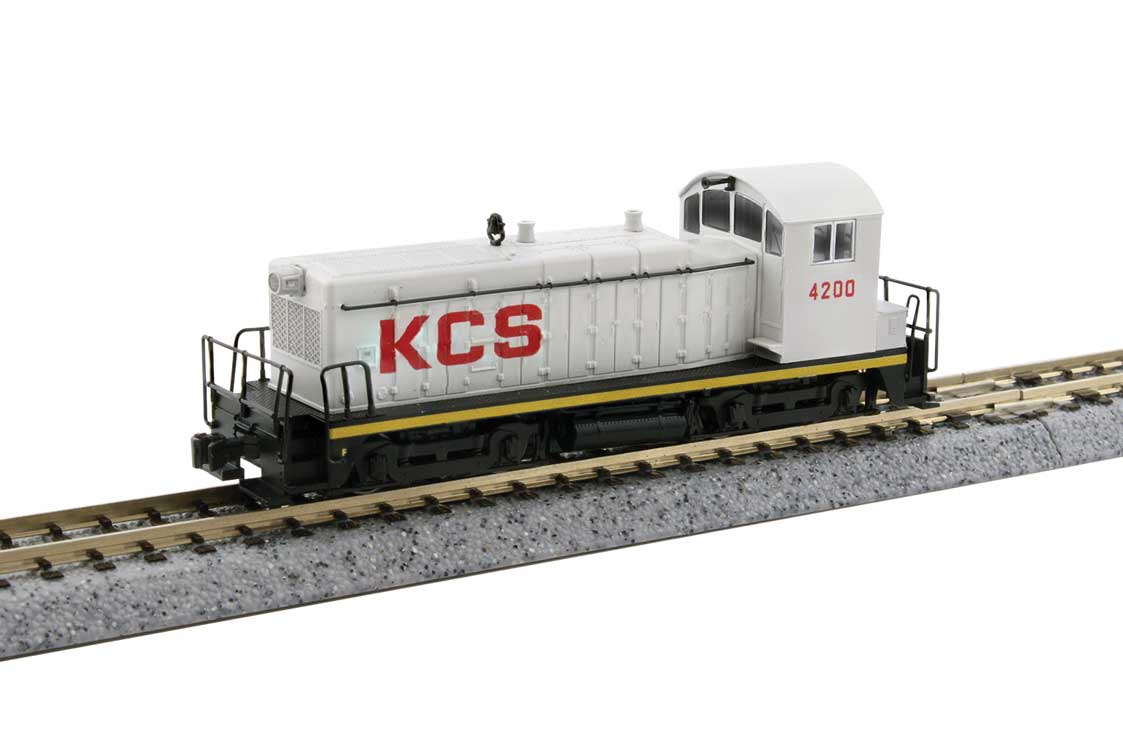 EMD NW2 - Standard DC -- Kansas City Southern #4200 (white, red, yellow)
