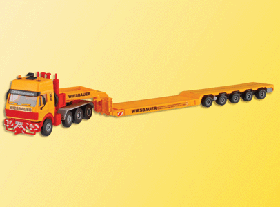 European Construction Equipment - Trucks -- Mercedes SK 4-Axle Heavy-Duty Tractor w/5-Axle Low Boy Trailer