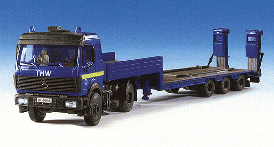 Emergency Vehicles - Technical Help Service (THW) - Trucks -- Mercedes 2-Axle Cabover w/3-Axle Heavy-Haul Flatbed Trailer (blue)