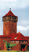 City Wall w/Entrance Tower -- 9-1/8 x 2-3/8 x 5-1/2" 26 x 6 x 14cm
