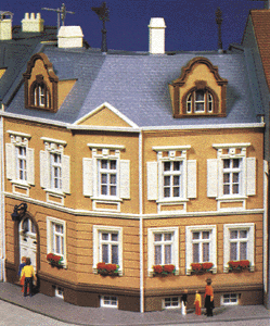Corner House "Schillerplatz" -- 5-3/8 x 6-3/4 x 6-3/8 x 1-5/16" 13.5 x 16.8 x 16 x 3.3cm