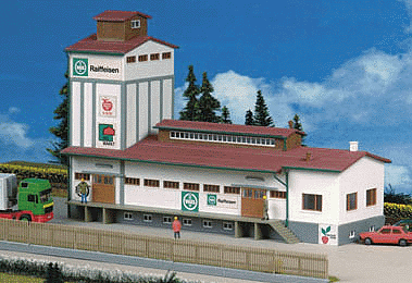 Warehouse -- 29 x 12 x 19cm