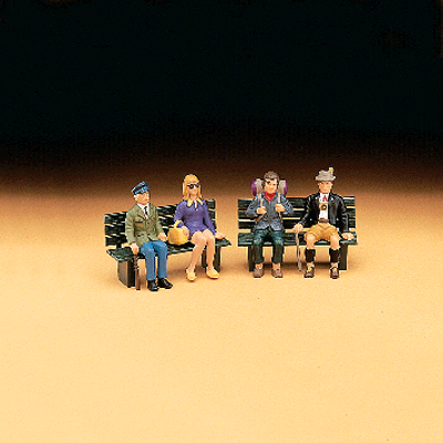 Pedestrians -- Tourists Seated