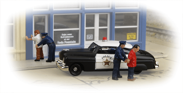 SceneMaster(TM) Scene Essentials -- Cops & Robbers