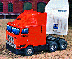 Navistar semi tractor 2/