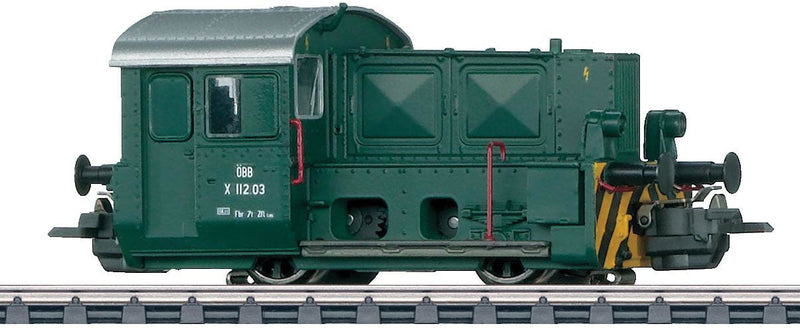 Class X 112 Kof II Diesel - 3-Rail w/Digital -- Austrian Federal Railways OBB (Era IV 1970s, green, silver)