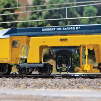 Plasser & Theurer Unimat 09-4x4/4S E3 Ballast Tamper - 3-Rail - Sound and Digi -- Plasser & Theurer (Era VI 2020, yellow, black)