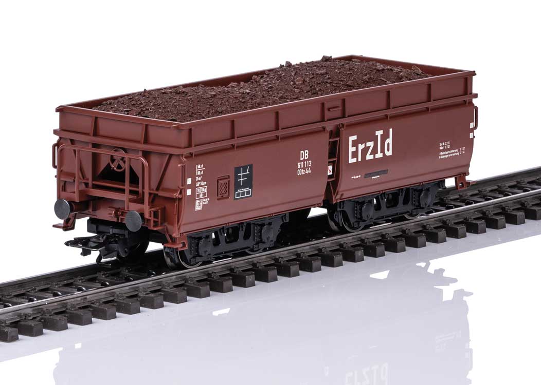 Type Erz Id OOtz 44 Hopper with Iron Ore Load 3-Pack - 3-Rail - Ready to Run -- German Federal Railroad DB (Era III 1952, Boxcar Red)-2