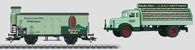2-Axle Beer Car - 3-Rail - Ready to Run - 2014 Marklin Museum Car -- Brauerei zum Rad (Era III, green, German Lettering) w/Krupp Mustang Beer Tru