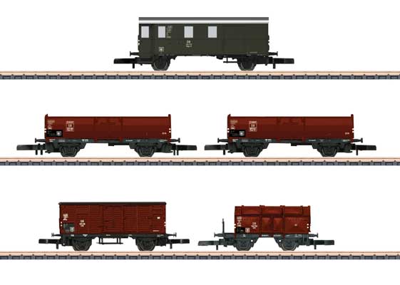 5-Car Freight Set - Ready to Run -- German Federal Railroad DB (Era III, Boxcar Red, green Baggage Car)