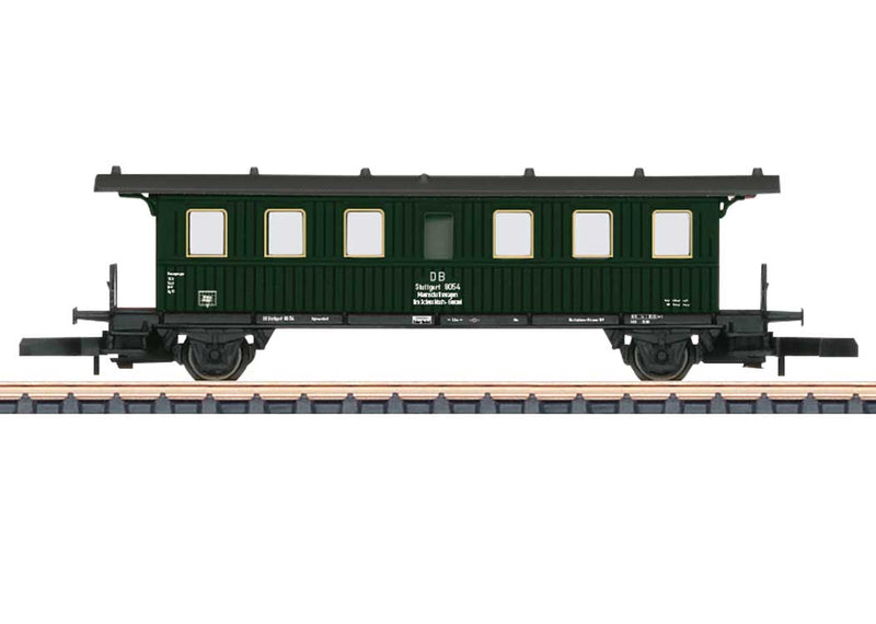 Wurttemberg Type Ci WU 04/05 Crew Coach - Ready to Run -- German Federal Railroad DB (Era III 1952, green, gray)