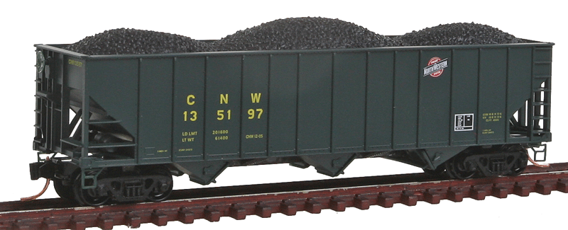 100-Ton 3-Bay Ribside Open Hopper w/Coal Load - Ready to Run -- Chicago & North Western #135197 (green, yellow, black, white)