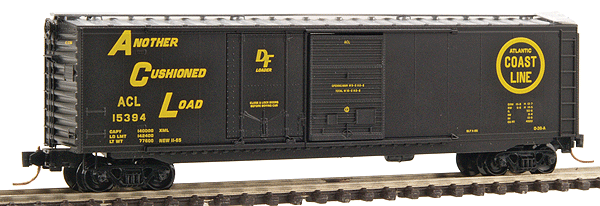 50' Combination Plug and Sliding Door Boxcar - Ready to Run -- Atlantic Coast Line #15394 (Aluminum Rood, Yellow Circle ACL Hearld)