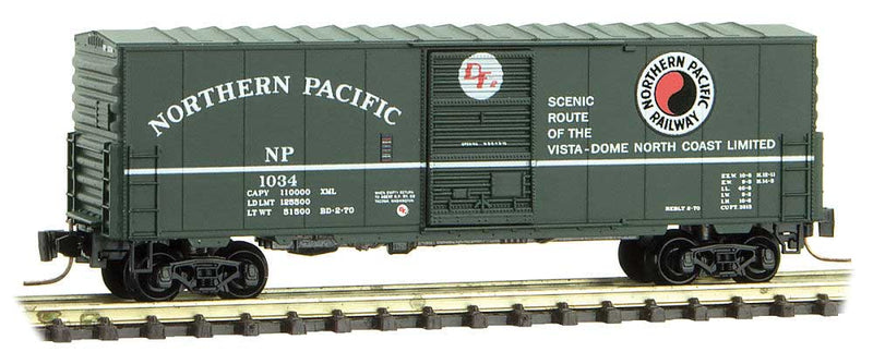 40' Single-Door Boxcar No Roofwalk - Ready to Run -- Northern Pacific 1034 (green, white, black, red, North Coast Limited Slogan)