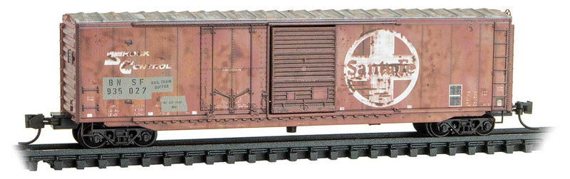 50' Plug & Sliding Door Boxcar No Roofwalk - Ready to Run -- BNSF Railway #935027 (Weathered, Ex-ATSF, red, BN Family Tree #7)-1
