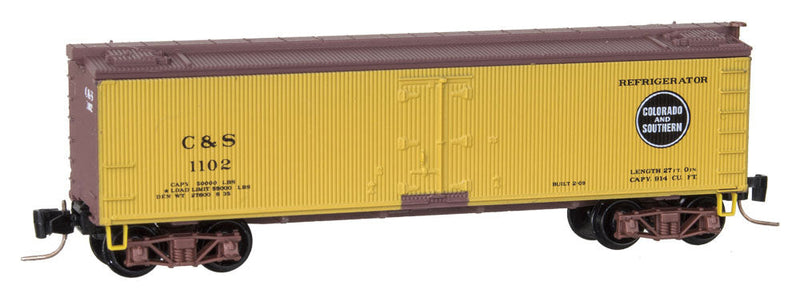 Wood Reefer w/Vertical Brake Wheel - Ready to Run -- Colorado & Southern #1102 (yellow, Boxcar Red)