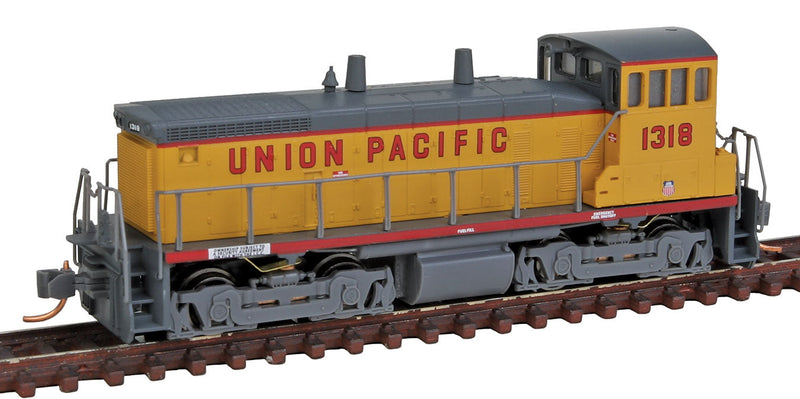 EMD SW1500 - Standard DC -- Union Pacific #1318 (Armour Yellow, gray, red, MP N. Little Rock Font Letter