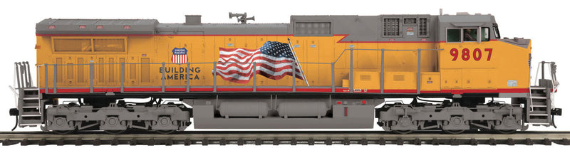 Dash-9 w/Snd UP #9807