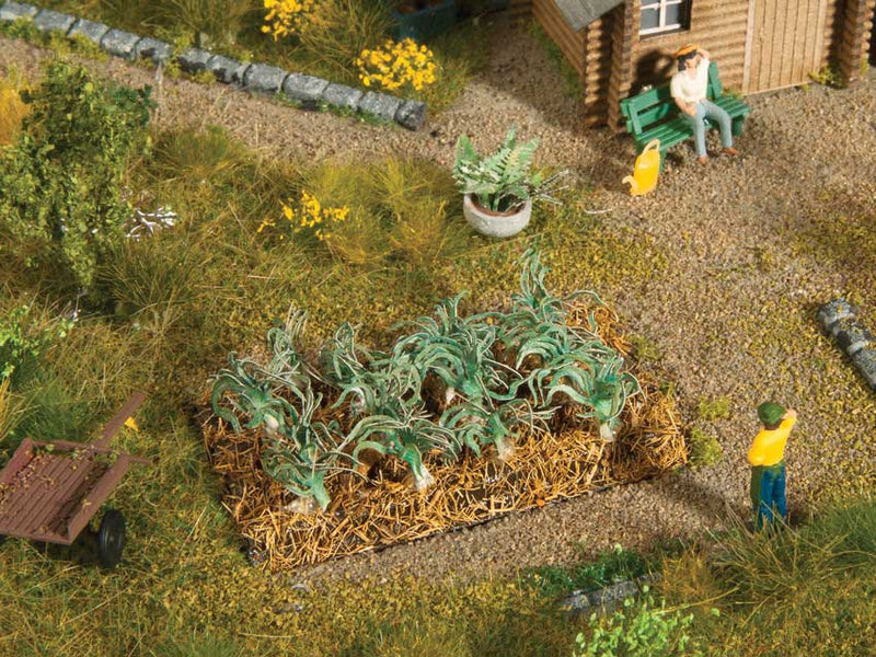 Garden Plot - Assembled - Deco Minis -- Leeks