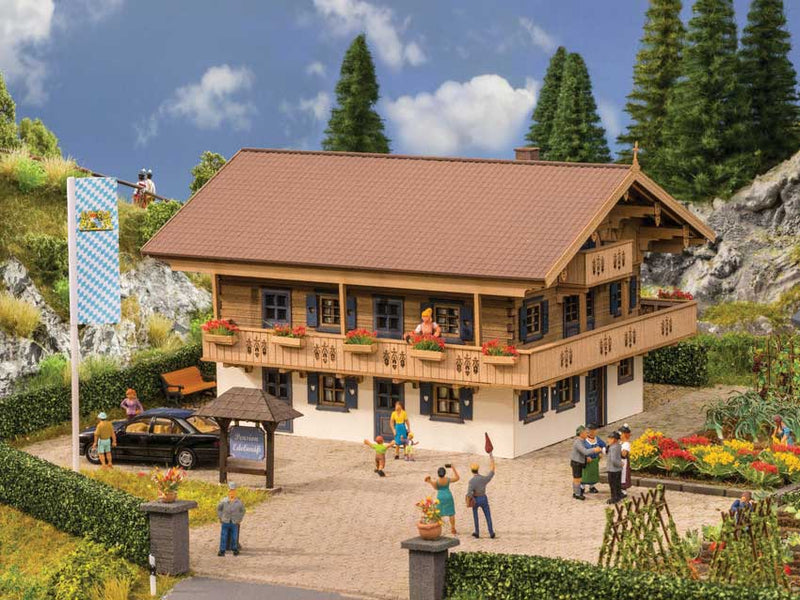 Edelweiss Alpine-Style Lodge -- Laser-Cut Wood Kit - 3-3/8 x 2-13/16 x 2-1/16" 8.5 x 7.1 x 5.2cm