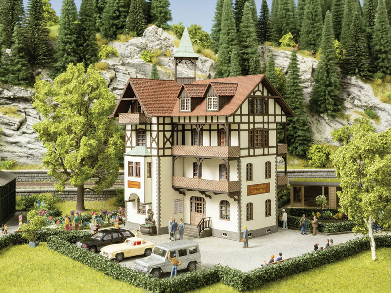 Schonblick Romantic Hotel -- Laser-Cut Cardstock Kit - 3-7/16 x 3-7/16 x 4-3/4" 8.8 x 8.8 x 12cm