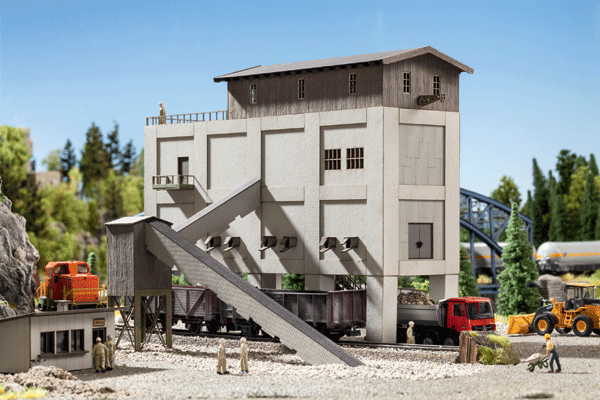 Gravel Plant (Crusher House) -- Laser-Cut Kit - 10-13/16 x 4-3/4 x 7-7/8" 27.5 x 12 x 20cm