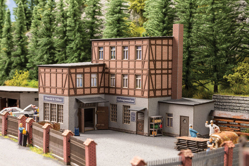Oswald & Sons Plumbing Factory -- Laser-Cut Card Kit - 7 x 4-1/4 x 4-15/16" 17.7 x 10.8 x 12.5cm-1