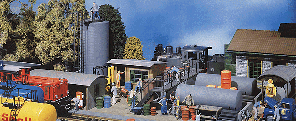 Diesel Filling Station w/Oil Storage Tanks -- 36 x 18 x 15-1/8" 90 x 45 x 37.8cm