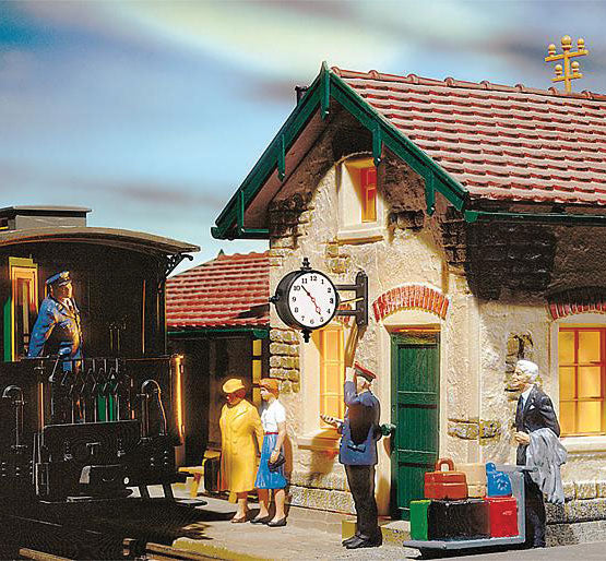 Station Clock -- Lighted