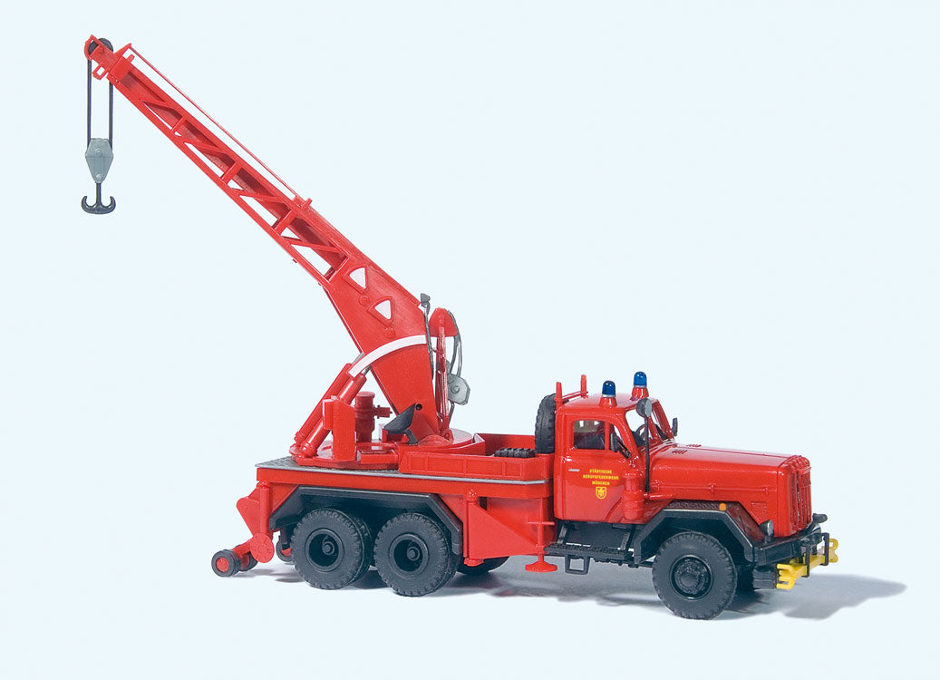 Magirus 250 D 25 A KW 16 Crane Truck - Kit-2