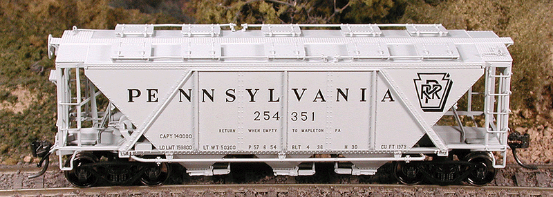 Pennsylvania Railroad Class H30 Covered Hopper - Ready to Run - Executive Line -- Pennsylvania Railroad #254311 (1954, gray, Shadow Keystone)-1