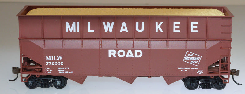 70-Ton 3-Bay Offset-Side Woodchip Hopper w/Ribbed Extensions - Kit -- Milwaukee Road #372006 (Boxcar Red, Billboard Lettering)