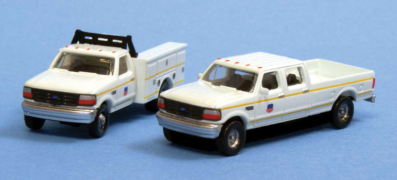 1992 Ford F Series Crew Cab Pickup and Service Truck Set - Assembled -- Union Pacific (Armour Yellow, Shield Logo)-1