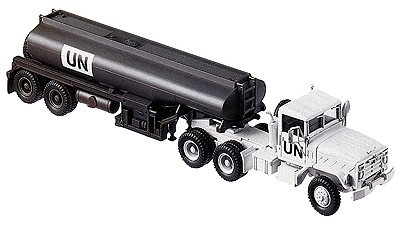 Mini-Tanks Military - United Nations (UN) - Heavy Trucks -- M931 5-Ton Tractor (white, black) w/M 961 A1 2-Axle Tank Trailer (dark green