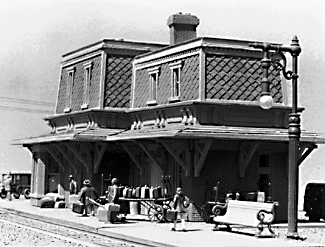 Colfax Station