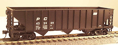 70-Ton 12-Panel Triple Hopper - Kit -- Penn Central w/Friction Trucks