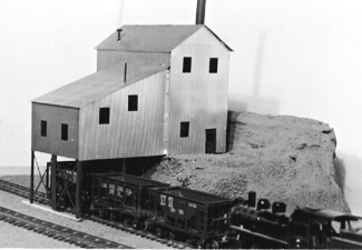 Red Lake Hillside Mine-Metal -- 5 x 7" 12.8 x 17.8cm