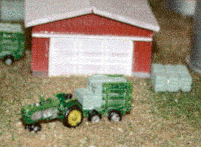 Nansen Street Models - Division of N Scale Architect -- Farm Detail Set (Tractor, Wagon, & 2 Hay Bales)