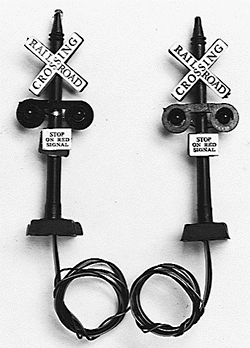 Crossing Signals pkg(2) -- With LEDs