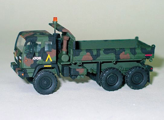 Military - Modern US Army - MTV Series Heavy Trucks -- M1090 3-Axle, 6x6, 5-Yard Capacity Dump Truck