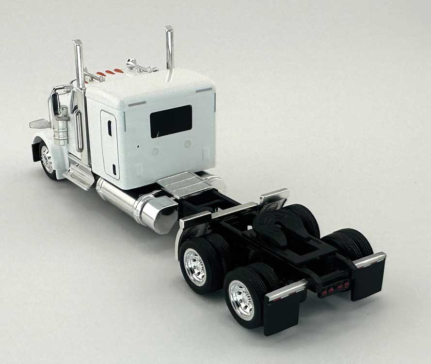 Peterbilt 589 72" Sleeper-Cab Semi Tractor - Assembled -- White-2