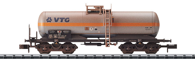 Chlorine Gas Tank Car - Ready to Run - Minitrix -- VTG #4 (Weathered, Era V; gray, orange, blue, black)