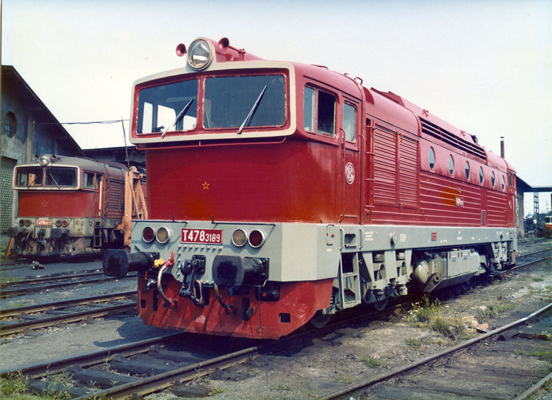 Class 750/753/754 Diving Goggles Diesel w/Sound & DCC -- Czechoslovakian State Railroad CSD #T 478.3189 (Era IV, red, white)