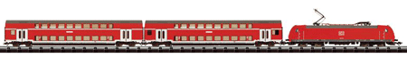 Electric Bi-Level Passenger Set with Track, Connection Box, Mobile Station -- German Federal Railway - Class 146.1 Locomotive with 2 Cars