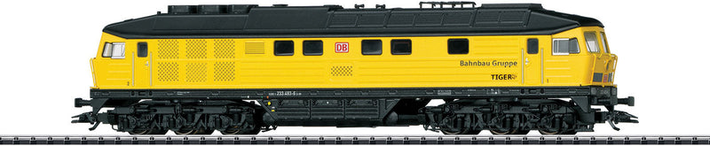 Class 233 Ludmilla Diesel Locomotive with Sound & DCC - Digital -- DB Railroad Construction Group #233 493 (Era VI 2019; yellow, black)