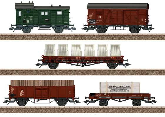 Heringsdorf Seaside Resort Freight Car Set - Ready to Run -- German State Railroad DR (Era III)