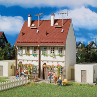 Duplex w/Garage pkg(2) -- 4-13/64 x 4-5/8 x 5-13/64" 10.5 x 11.5 x 13cm