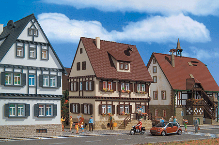 House - Kit -- (beige, Brown Trim) 4-1/2 x 3-1/2 x 5-1/2" 11.5 x 9 x 14cm-1